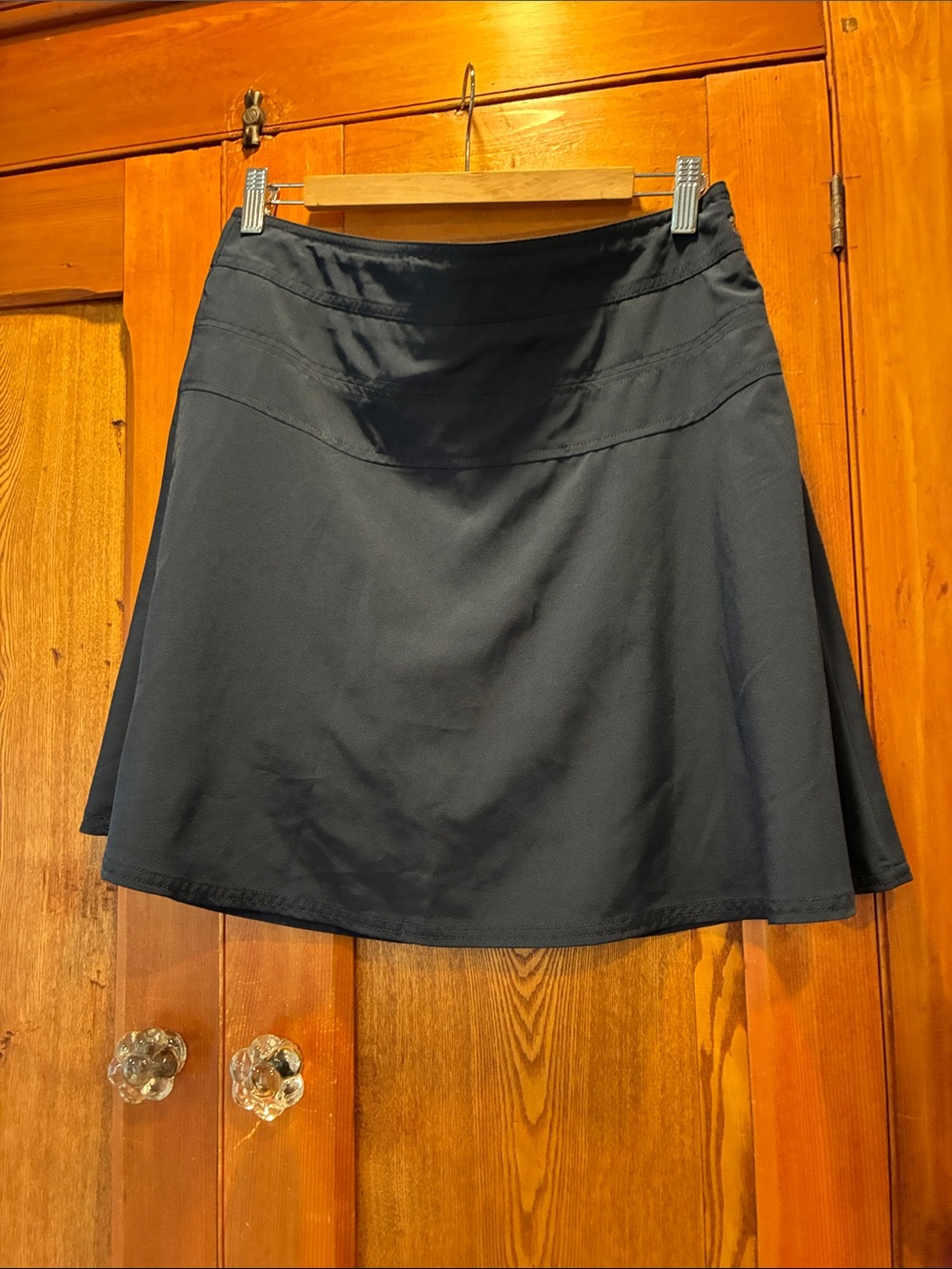 10/25$ ๐ฅณ Women's navy A-Line Skirt with Flattering Waistband